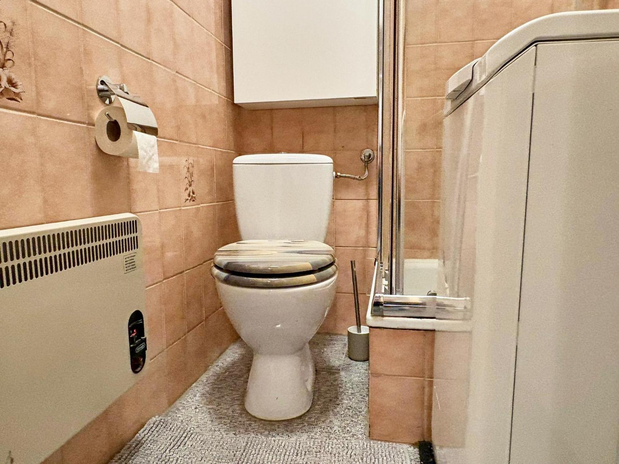 Apartmán Spacious And Near Metro I Close To Parks I Akh Vídeň Exteriér fotografie