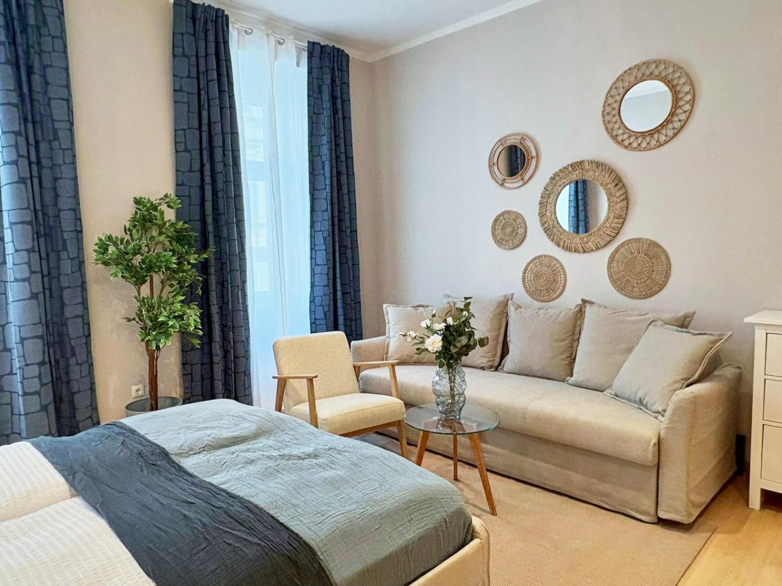Apartmán Spacious And Near Metro I Close To Parks I Akh Vídeň Exteriér fotografie